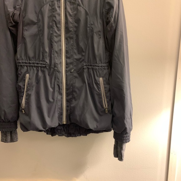 Lululemon Resolution Jacket - Picture 3 of 8